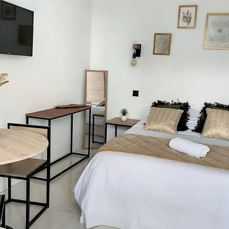 Les Pierres De La Massane - Vue Sur Les Alberes Apartment Argeles-sur-Mer Room photo